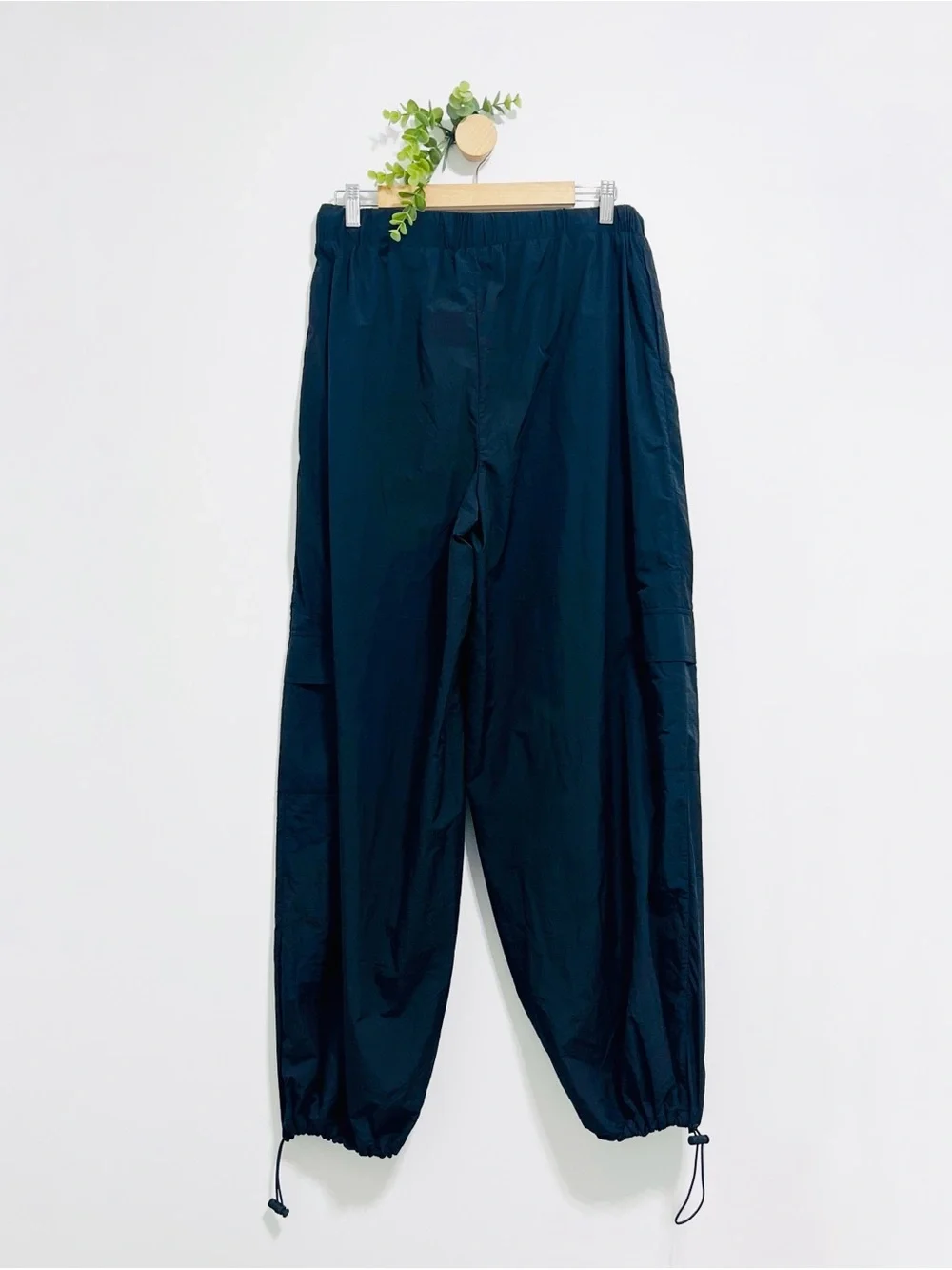 AJE NWT Black Belted Rip Stop Pant 502